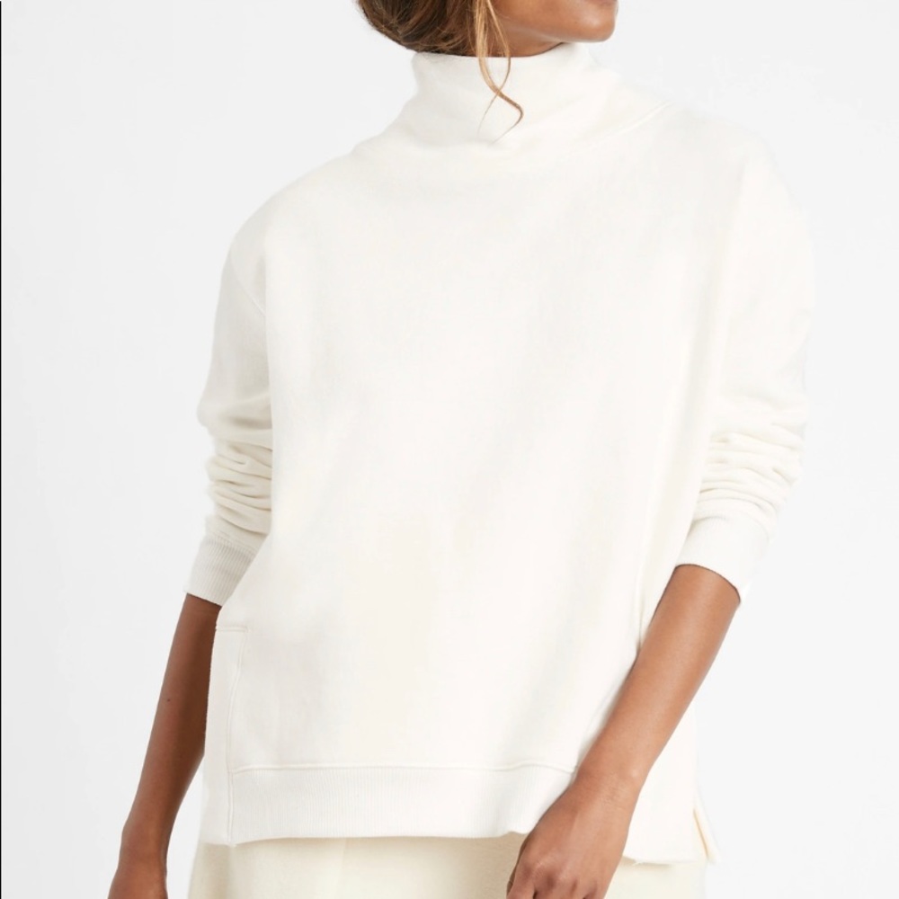 Banana republic sweater